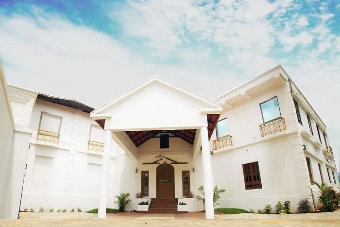 Sadhoo Heritage Hotel